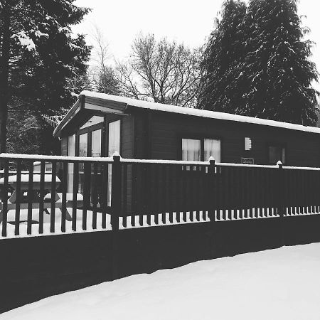 Ravenwood Lodge Доллар Экстерьер фото
